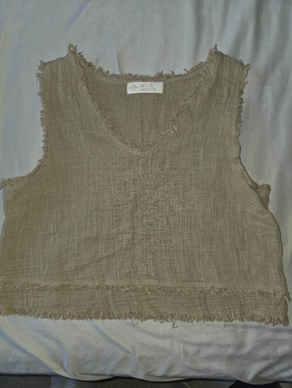 Leela And Lavender Crop Gauzy 100% Cotton Top Size Medium In Taupe - Picture 3 of 8